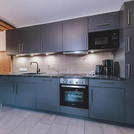 Margarethenstein Mit Privat Sauna Und Inklusive Zell Am See-kaprun Sommerkarte Apartment